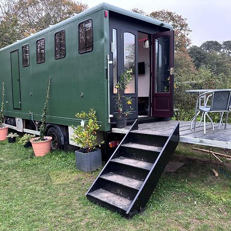 Quex Livery Glamping Birchington-on-Sea ภายนอก รูปภาพ