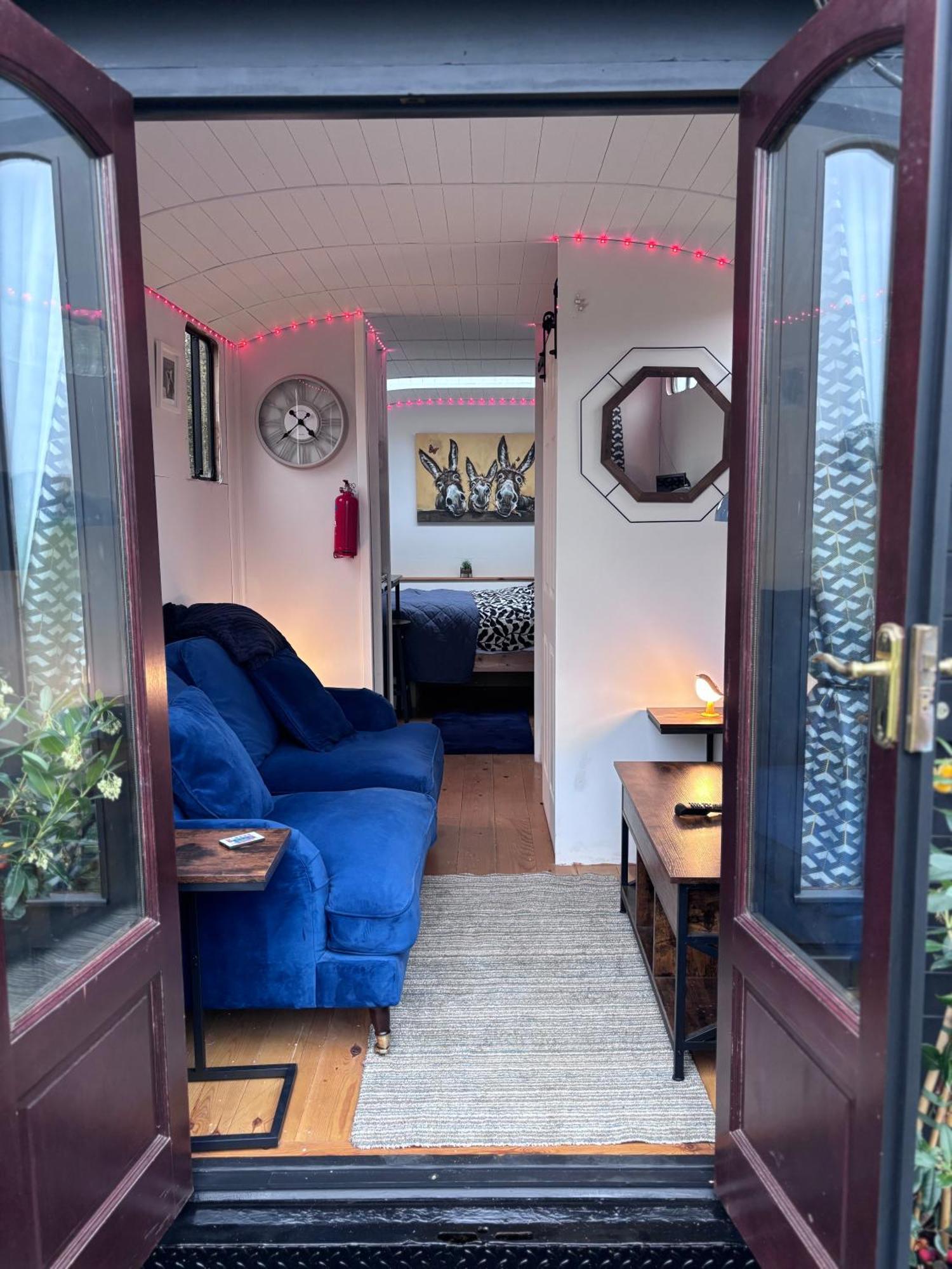 Quex Livery Glamping Birchington-on-Sea ภายนอก รูปภาพ